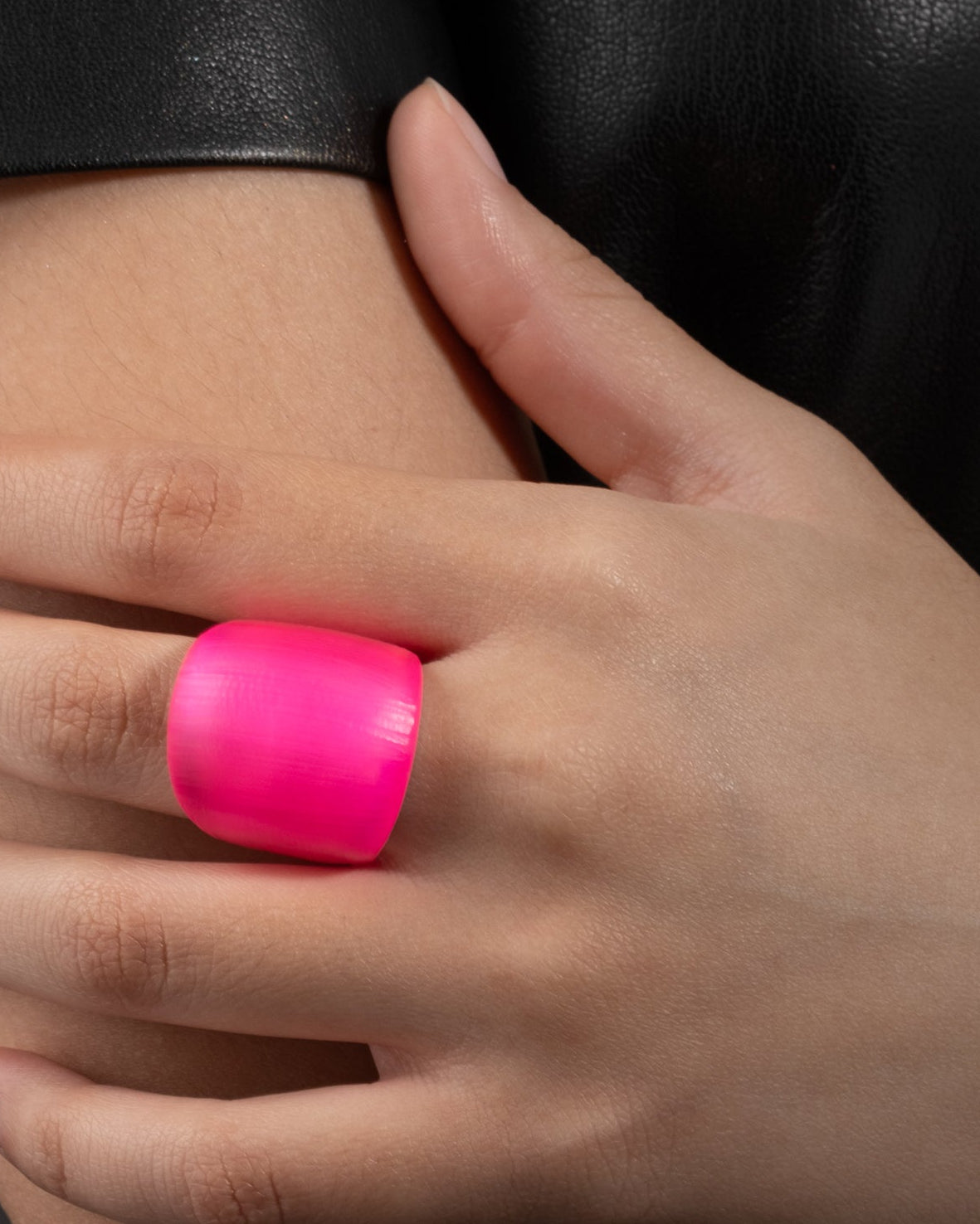 Lucite Block Ring - Neon Pink - Photo 2