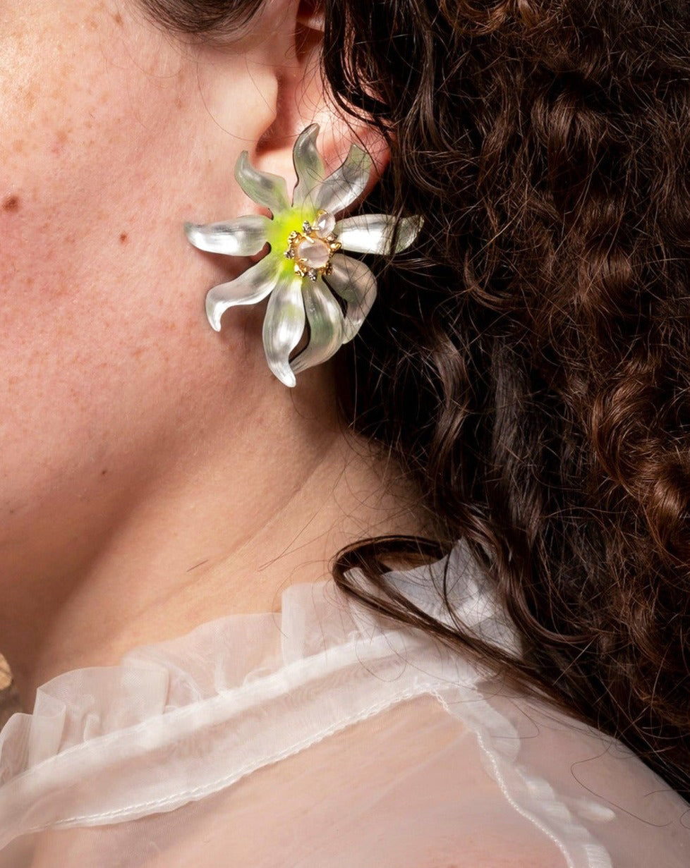 Lily Large Lucite Flower Post Earring - Sunkissed White - Photo 2