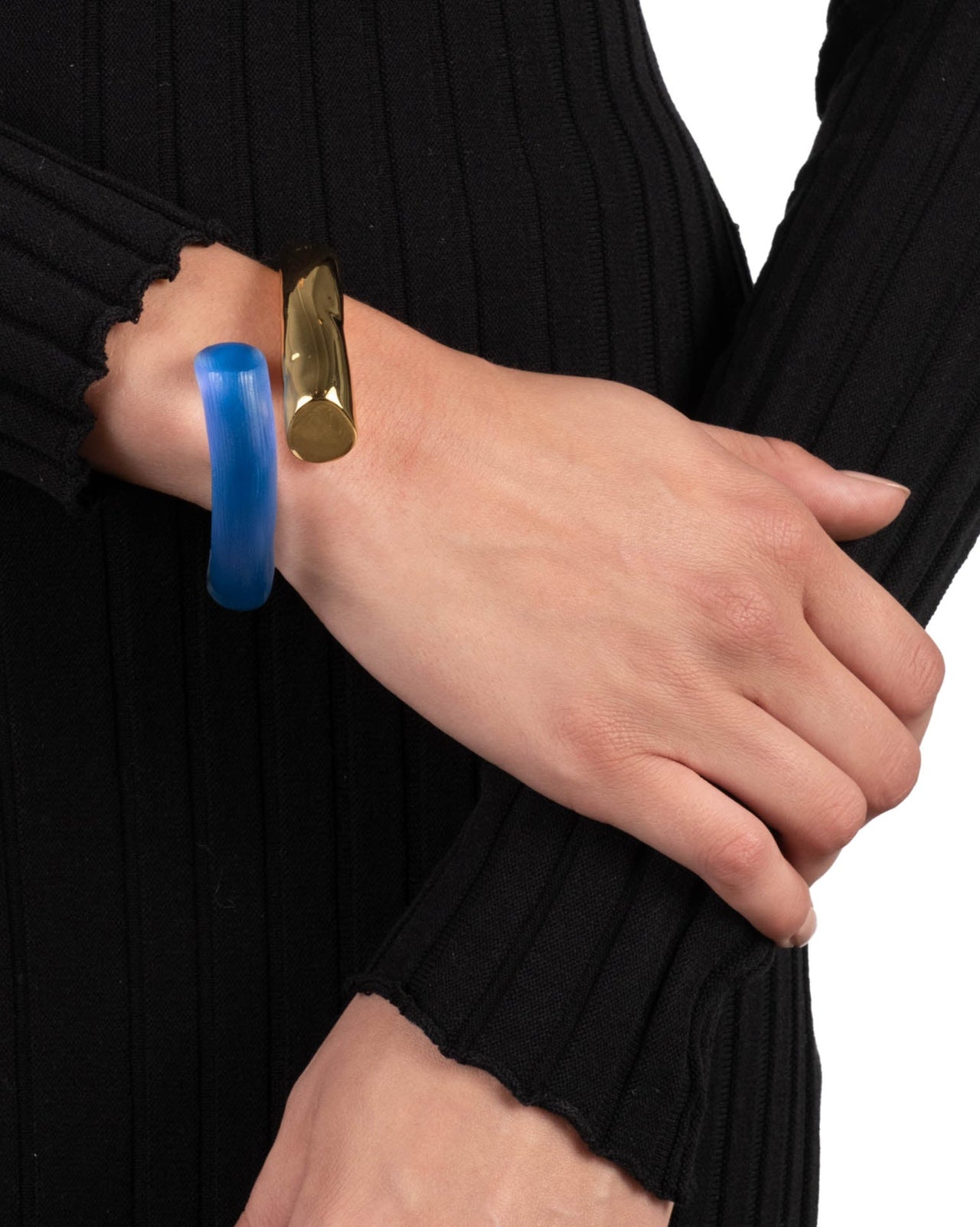 Lucite Bypass Hinge Bracelet- Hyacinth - Photo 2