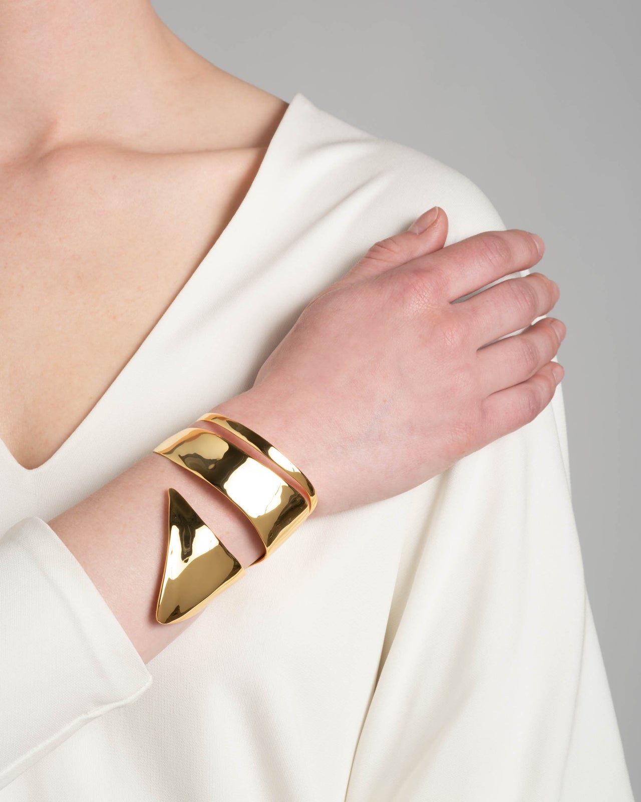Molten Gold Armor Cuff Bracelet - Photo 2