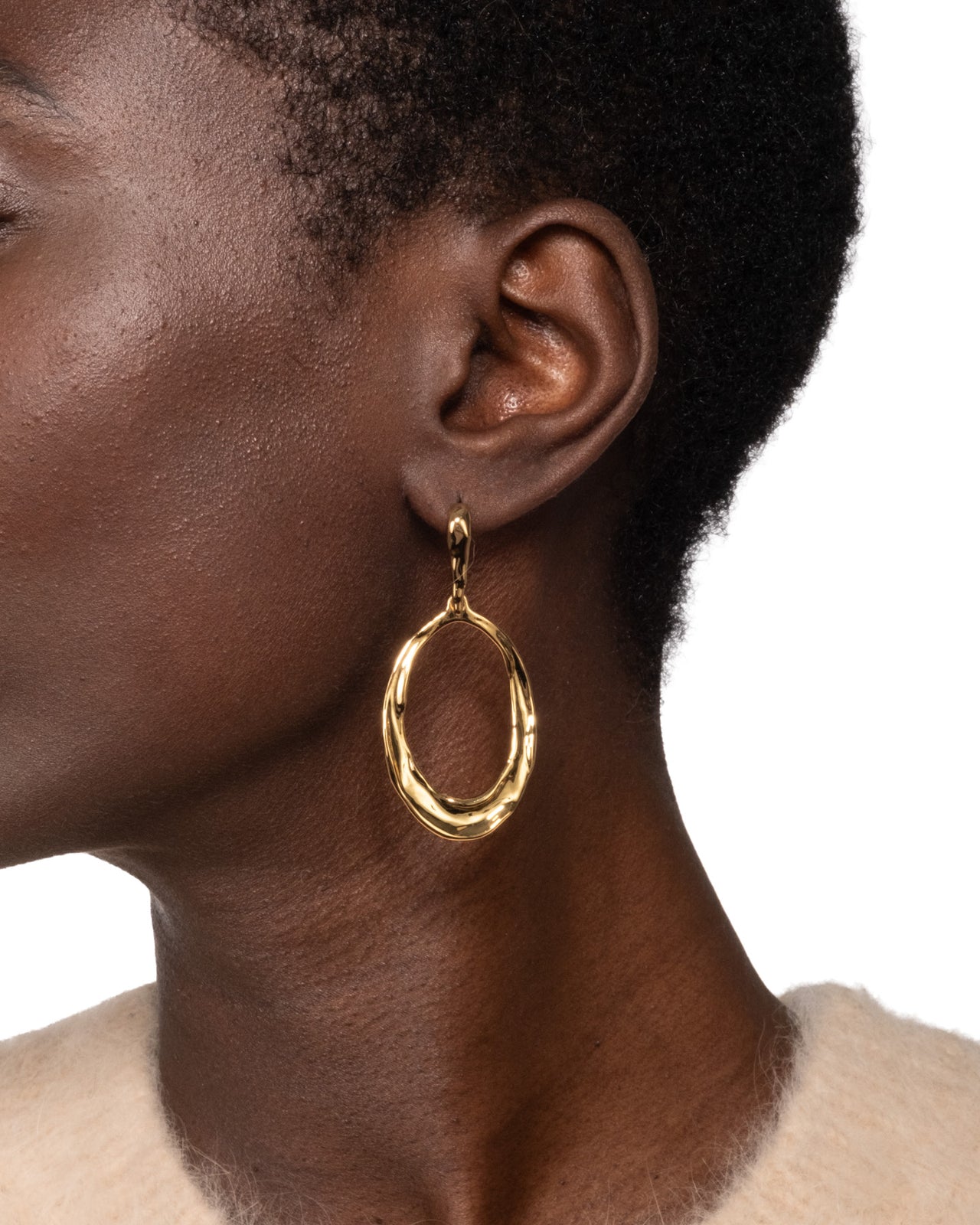 Molten Gold Oval Link Leverback Earring - Photo 2