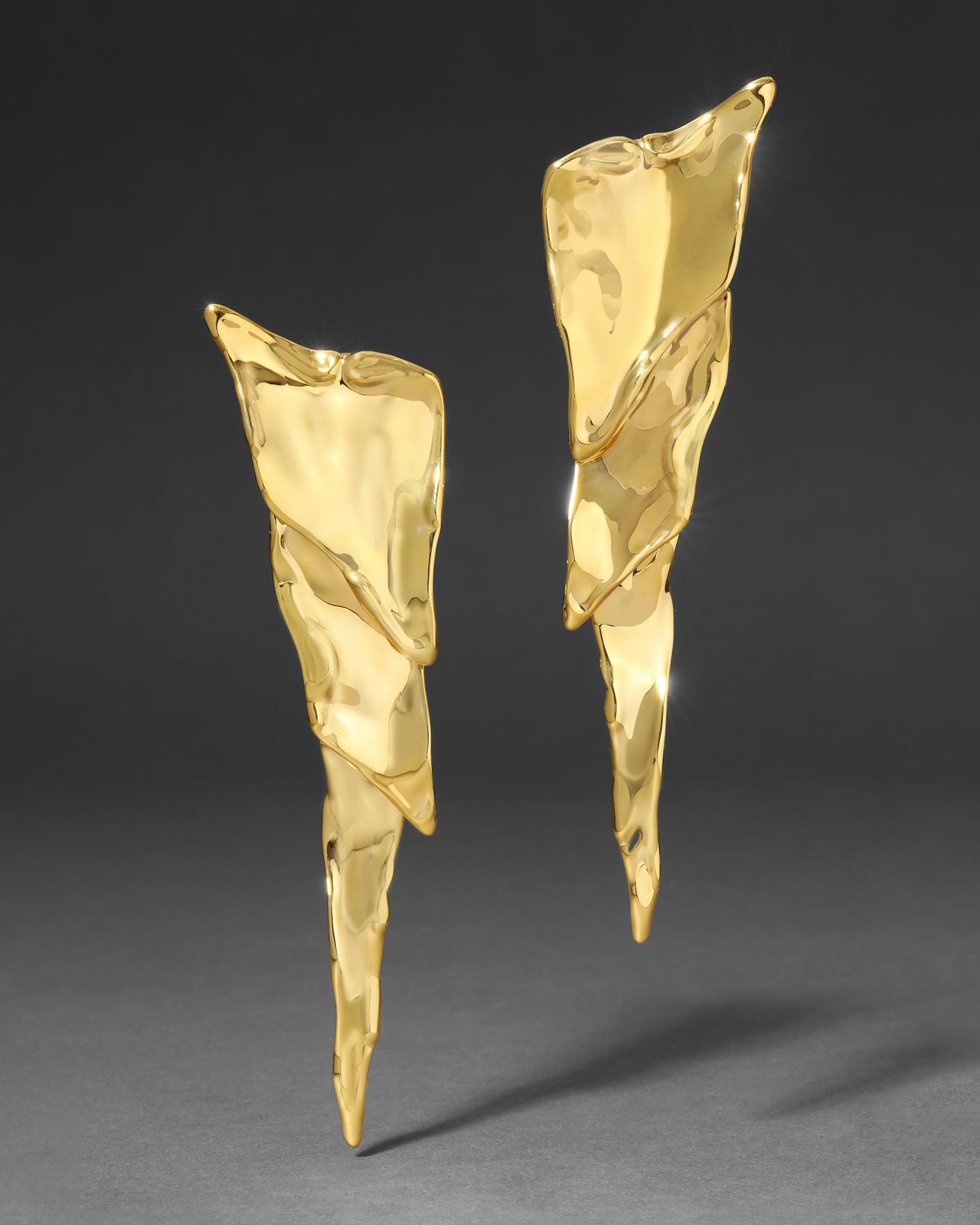 Molten Gold X-Large Cascade Clip Earring - Photo 2