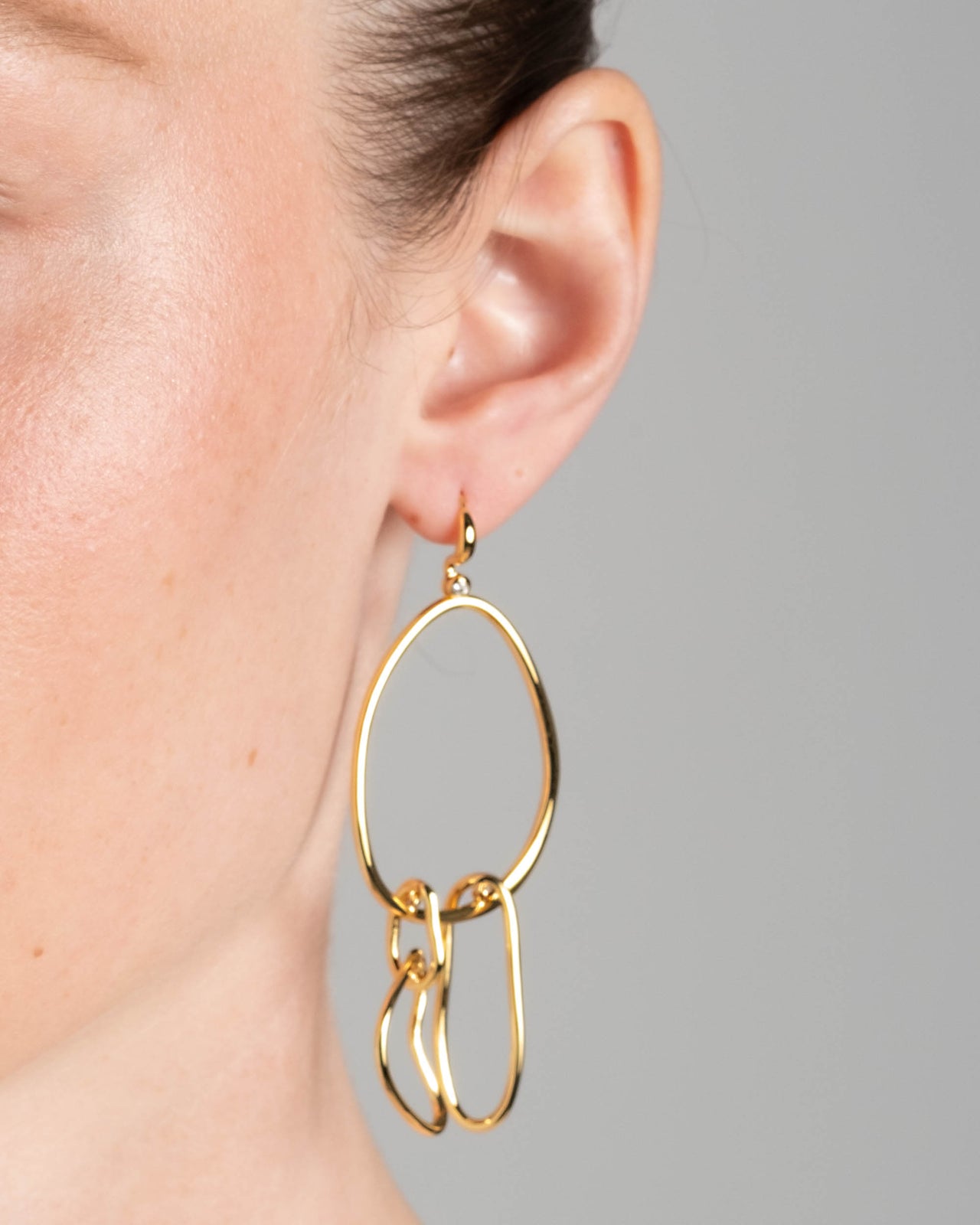 Twisted Gold Large Mobile Earring - Photo 2