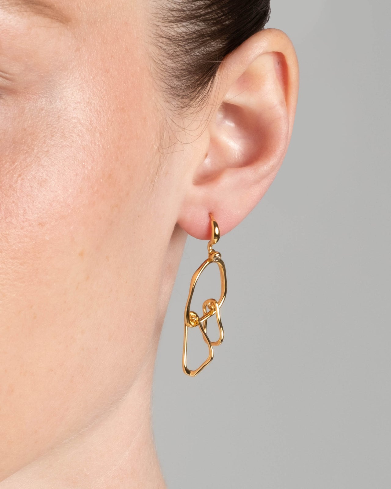 Twisted Gold Small Mobile Earring - Photo 2