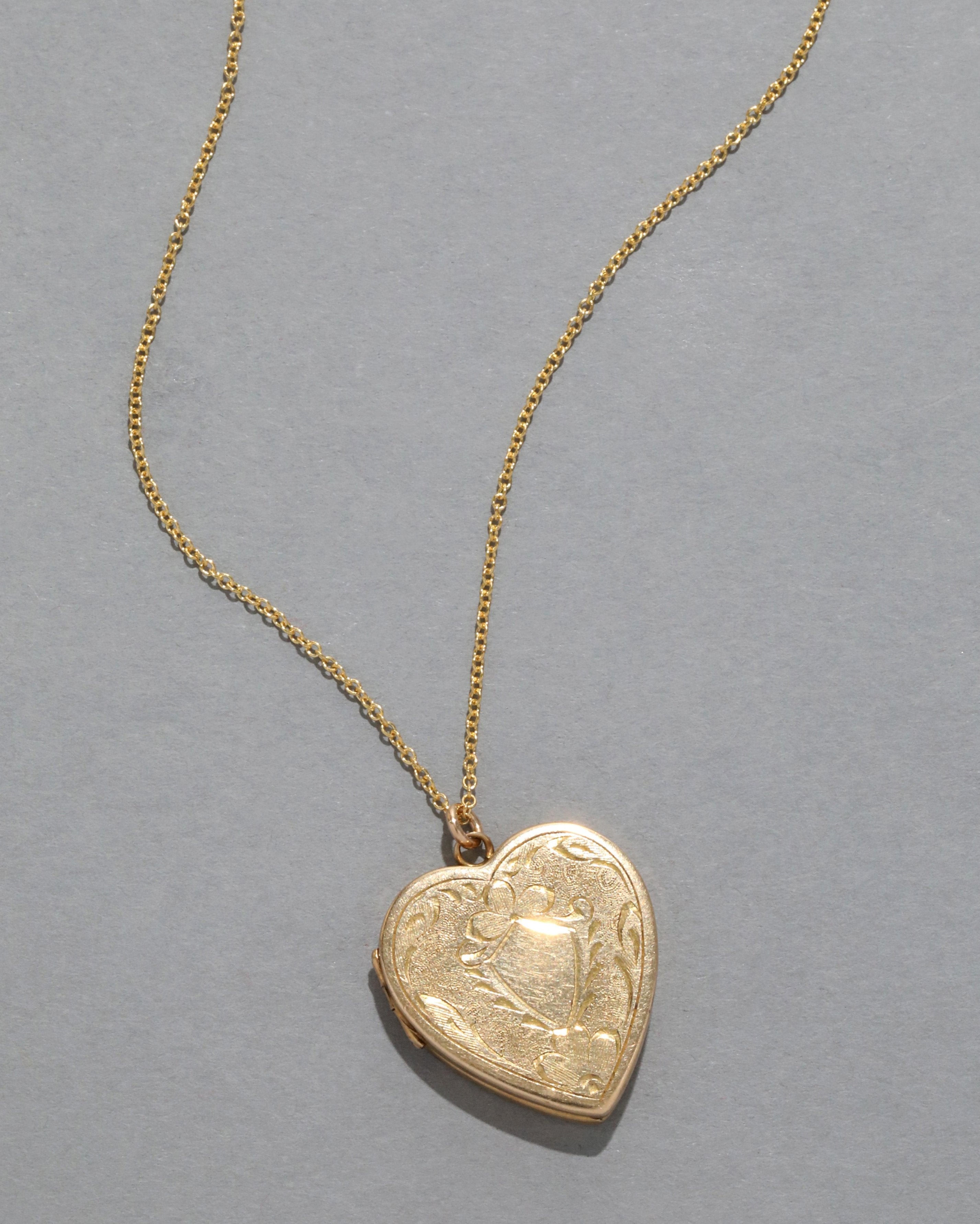Vintage gold heart locket necklace shop