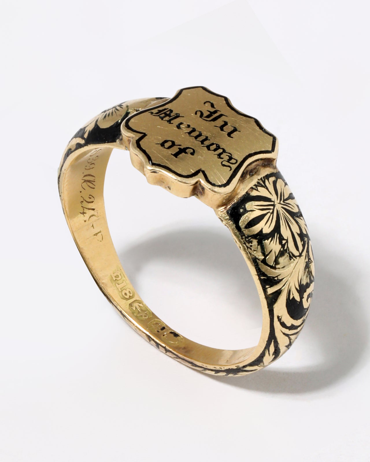 Antique 18k Gold and Enamel In Memory Ring - Photo 2