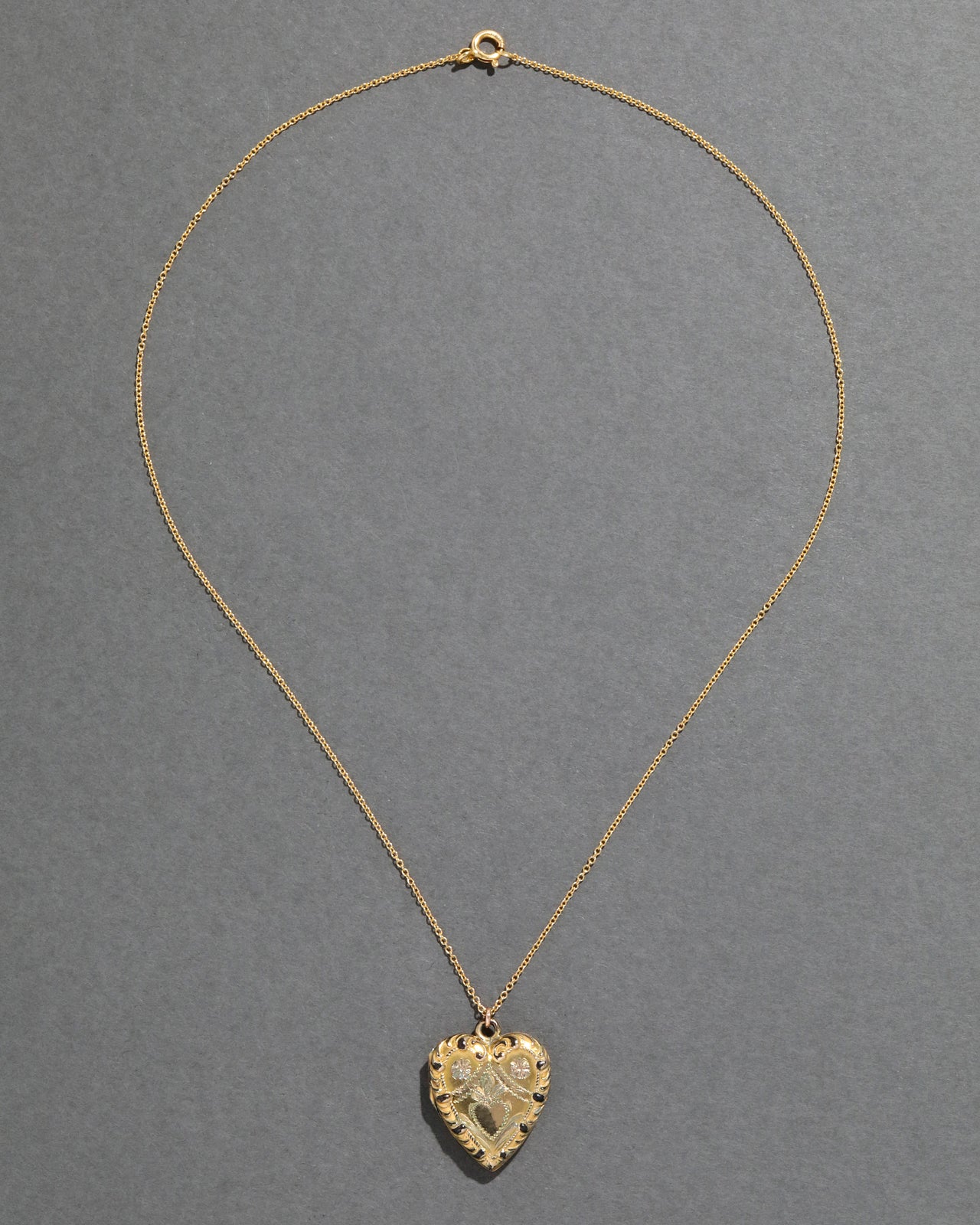 Vintage 1950s 12k Gold FIlled Hand-Etched Heart Locket Necklace - Photo 2
