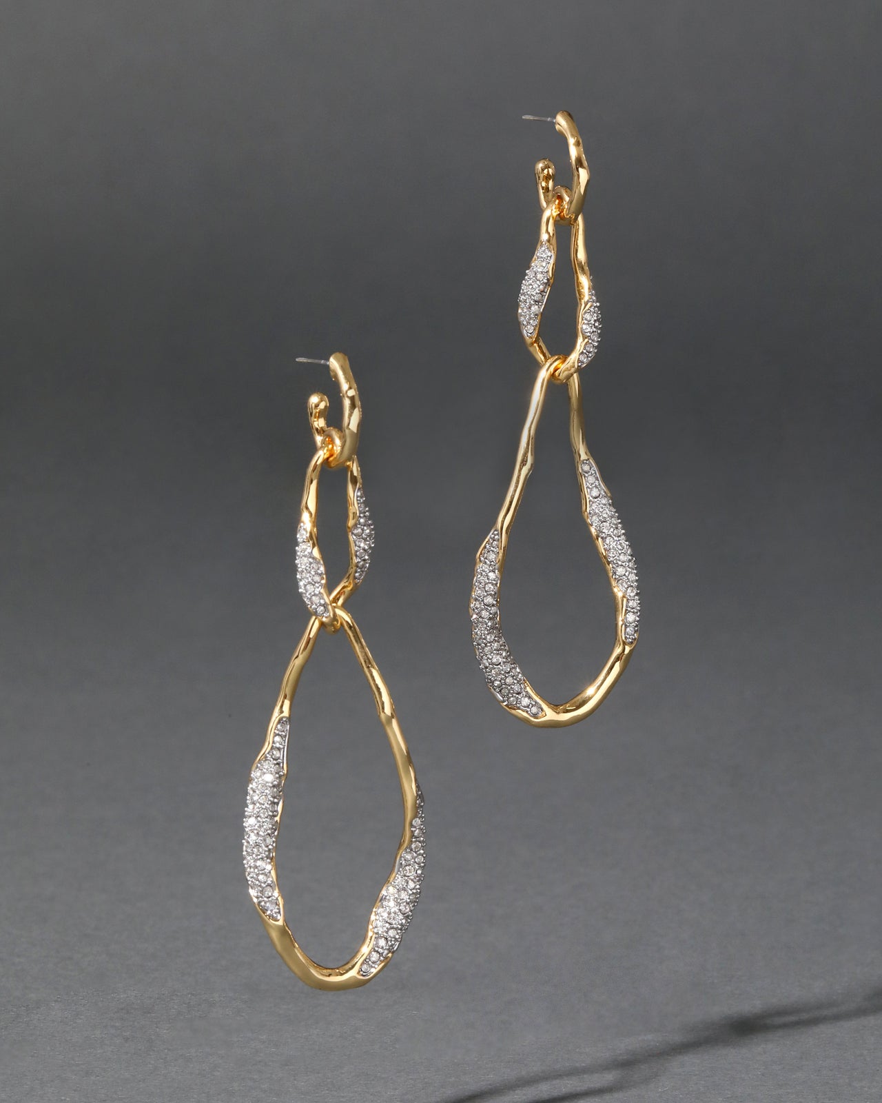 Solanales Crystal Linear Link Earring - Photo 2