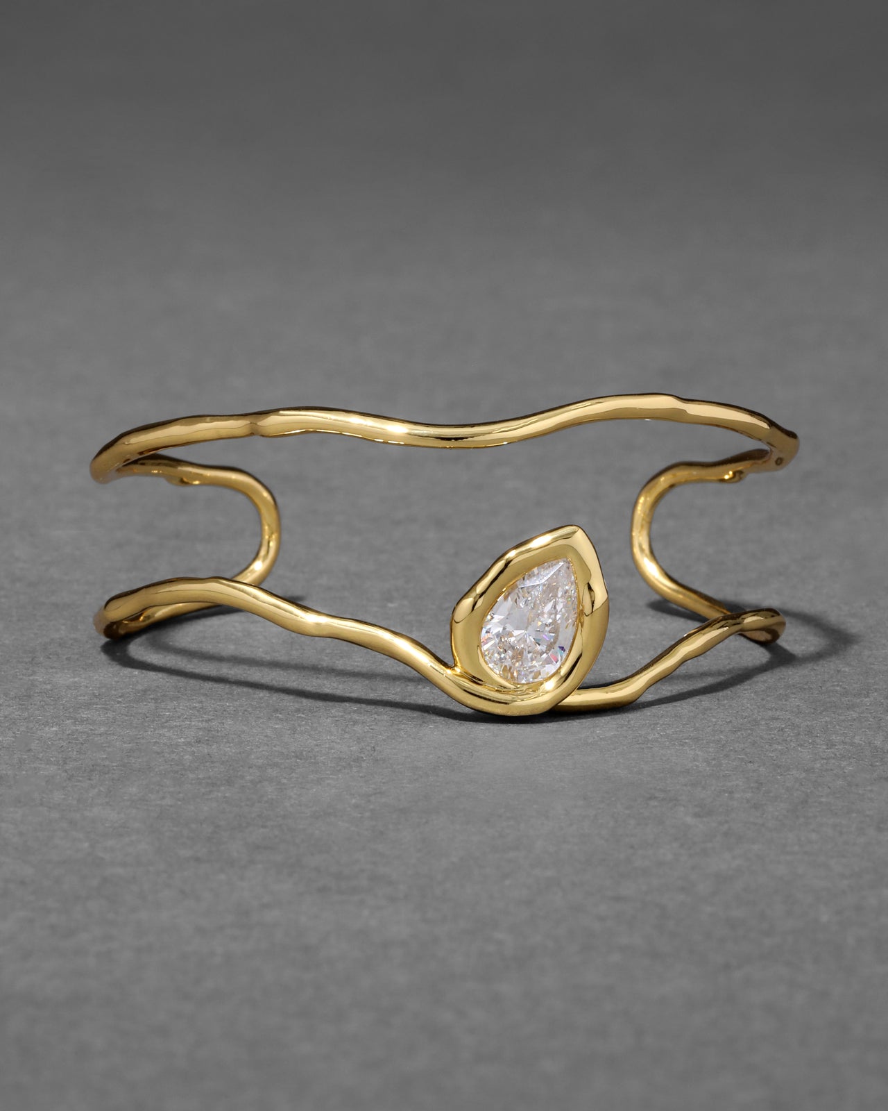 Asterales Gold Floating Cuff Bracelet - Photo 2