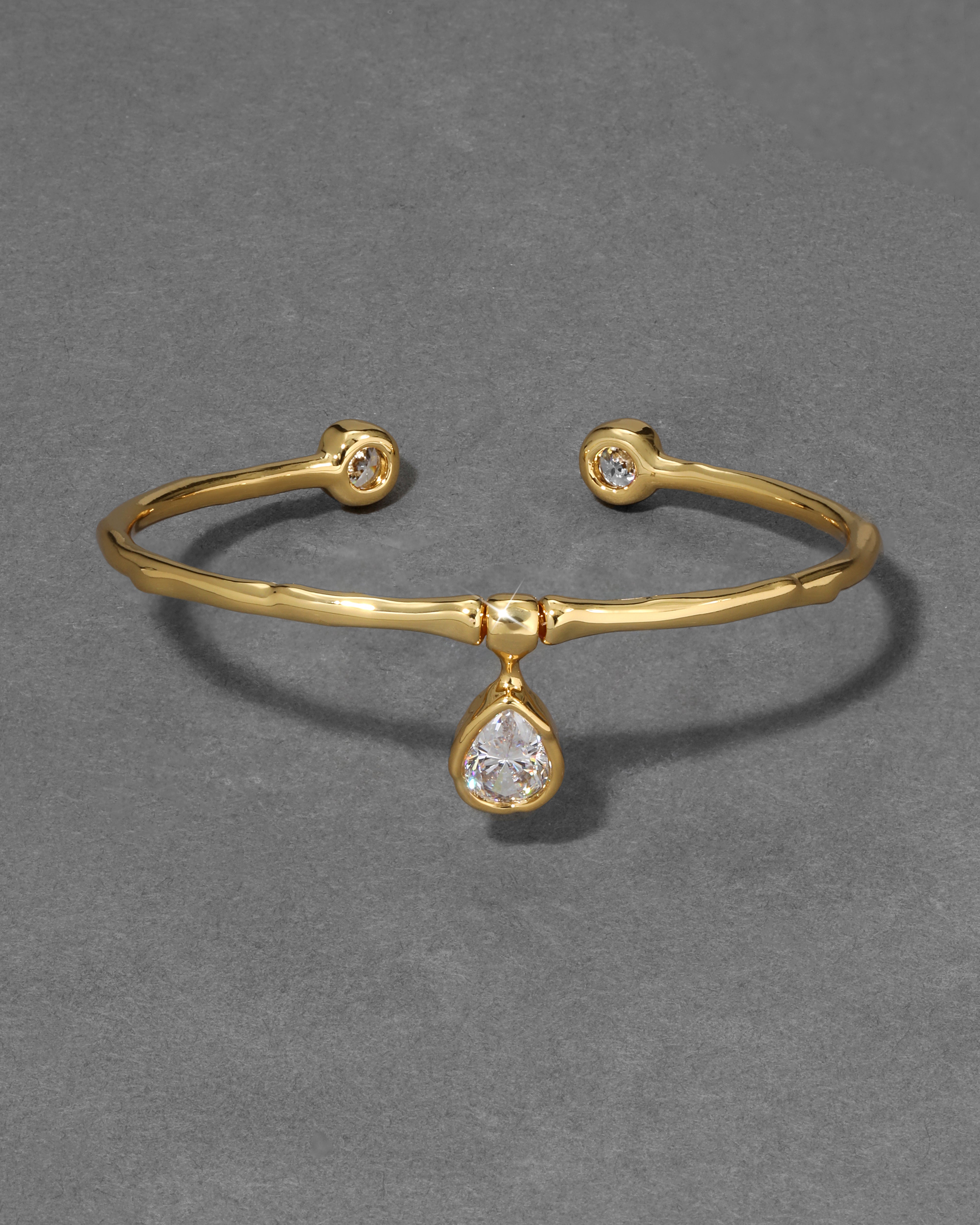 Asterales Solitaire Charm Cuff Bracelet