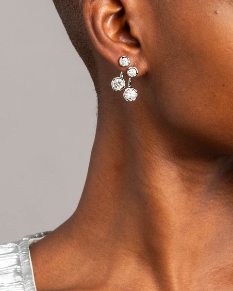 Asterales_Silver_Molten_Front_
