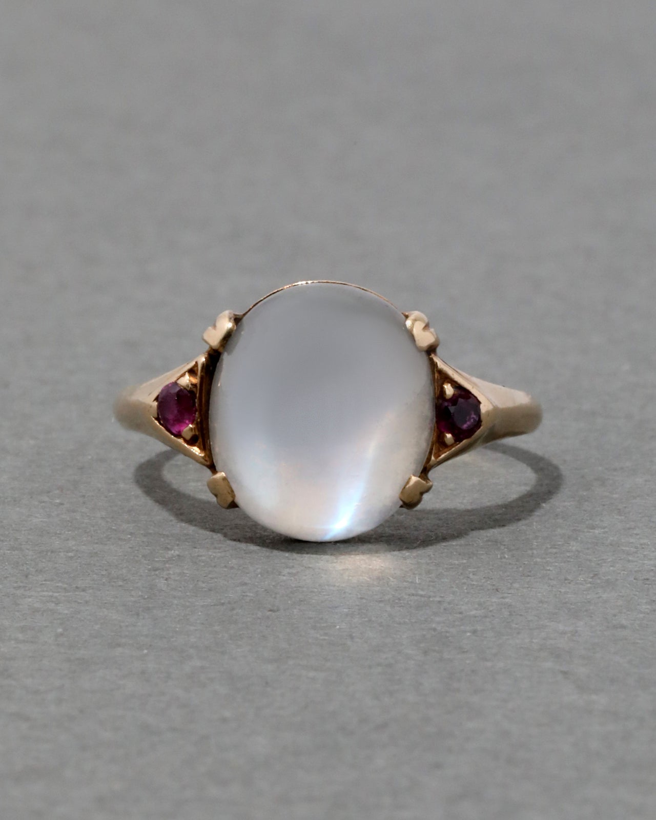 Vintage 1930s 14k Gold Deco Moonstone Ring - Photo 2