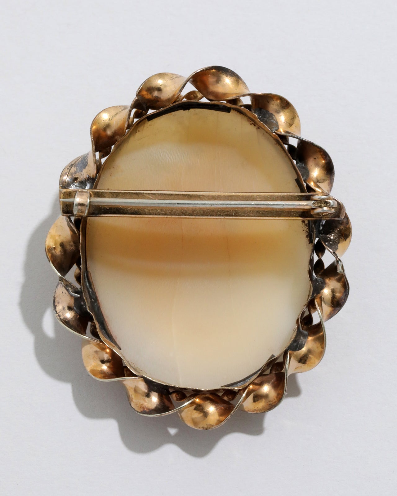 Antique Victorian 14k Gold Fill Hand-Carved Landscape Cameo Pin - Photo 2