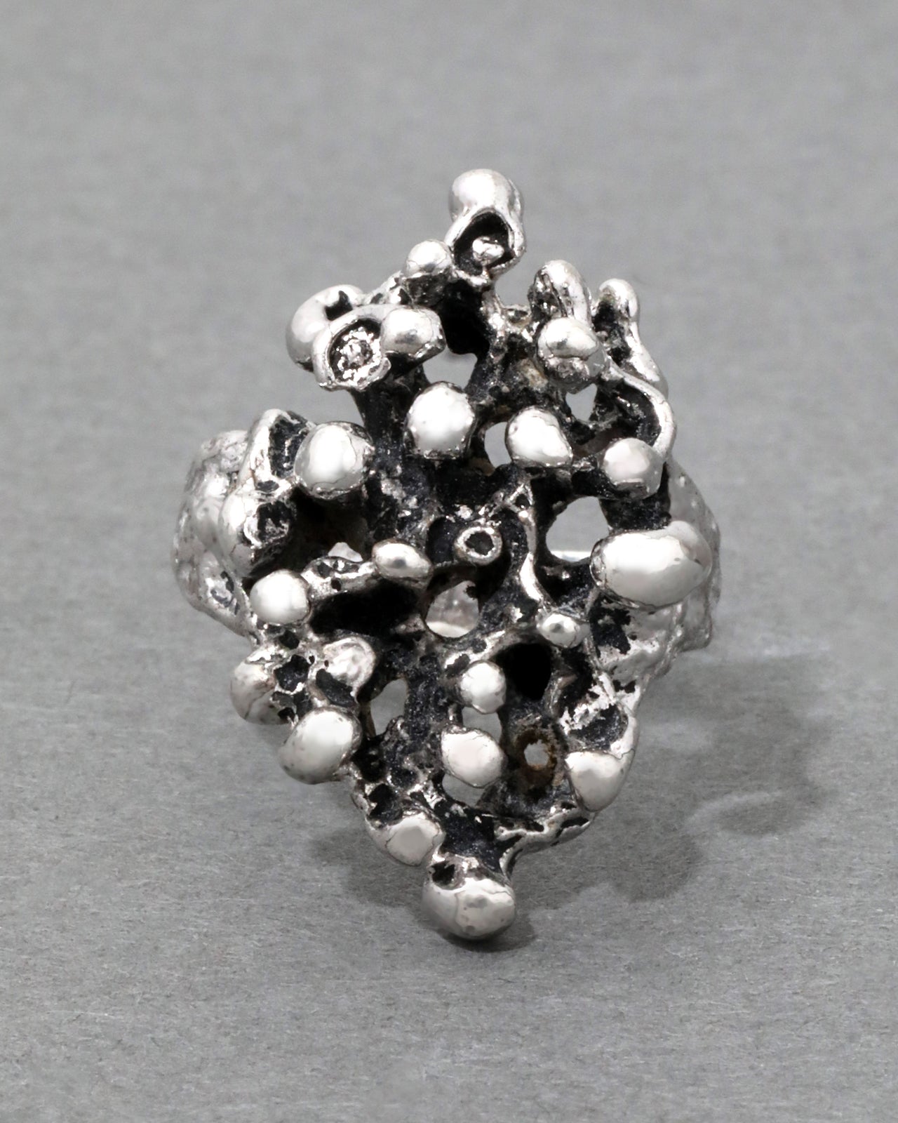 Vintage 1970s Handmade Sterling Silver Abstract Brutalist Ring - Photo 2