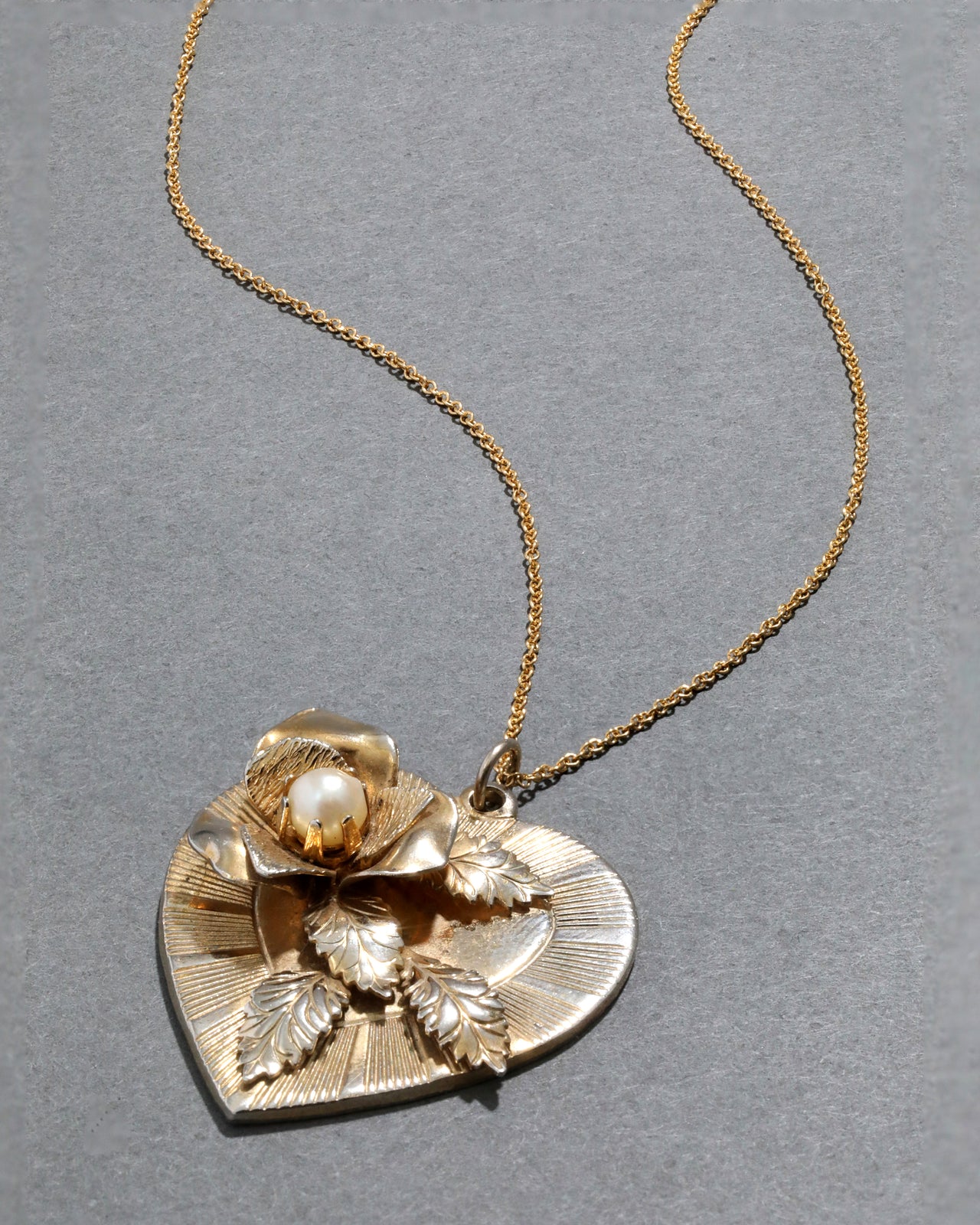 Vintage 1940s Gold Filled Heart Pendant Necklace With Cultured Pearl - Photo 2