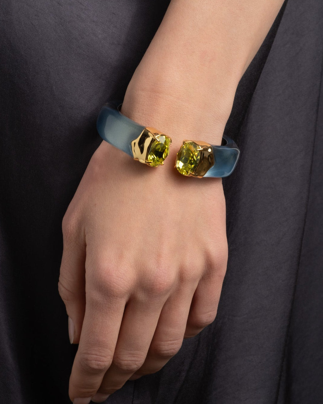 Bonbon Crystal Lucite Hinge Bracelet- Metallic Sky - Photo 2