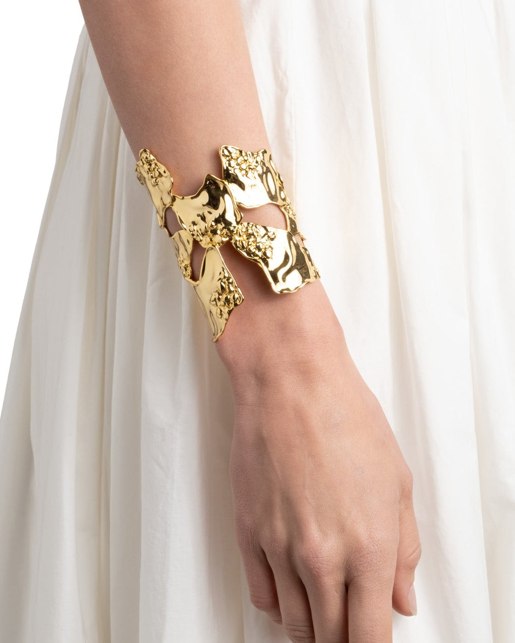 Brut Gold Reef Cuff Bracelet - Photo 2