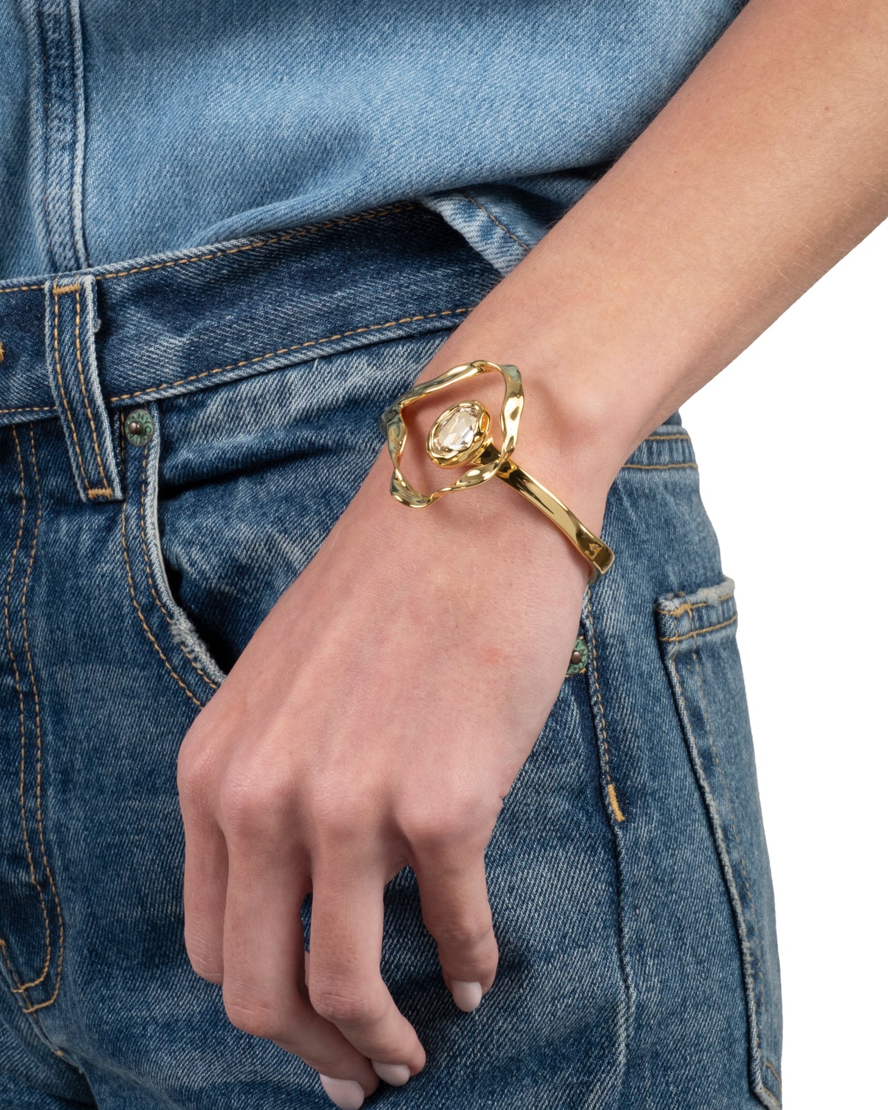 Crumpled Orbit Crystal Hinge Bracelet- Air - Photo 2
