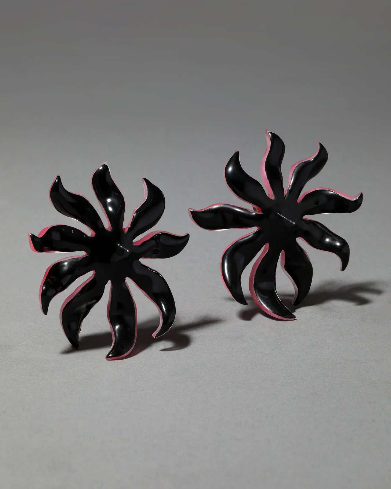 Lily Large Lucite Flower Post Earring- Magic Magenta - Photo 2