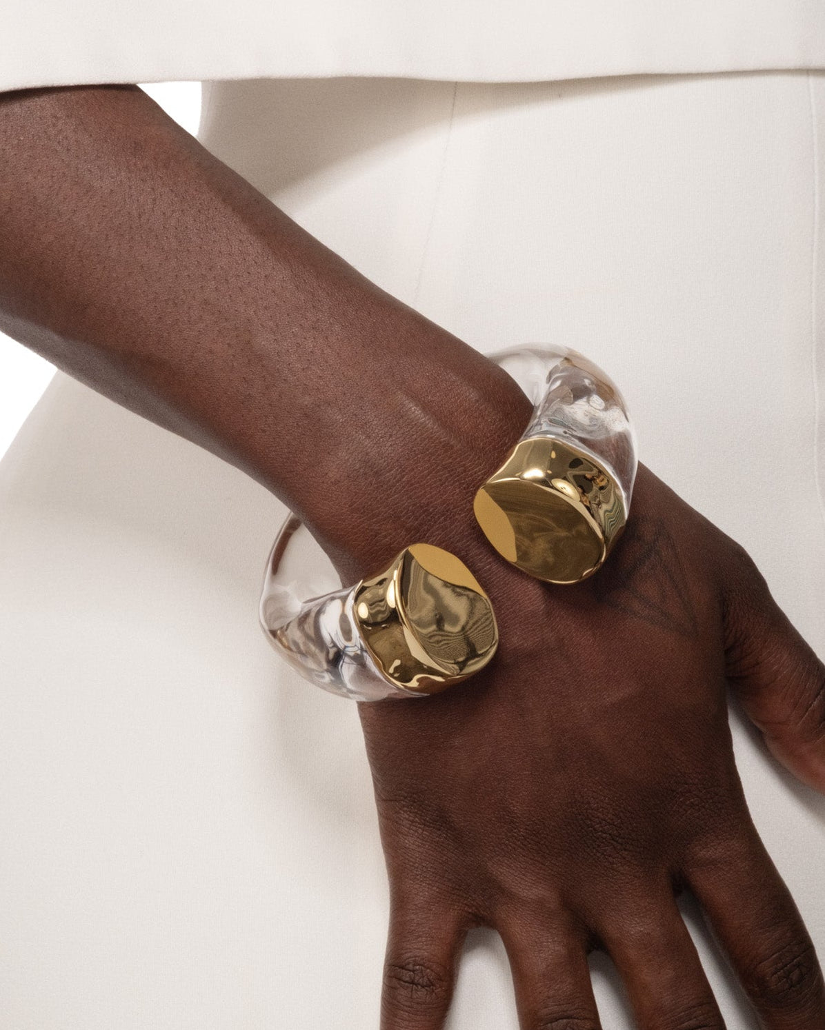 Liquid Lucite Gold Large Capped Hinge Bracelet - Photo 2