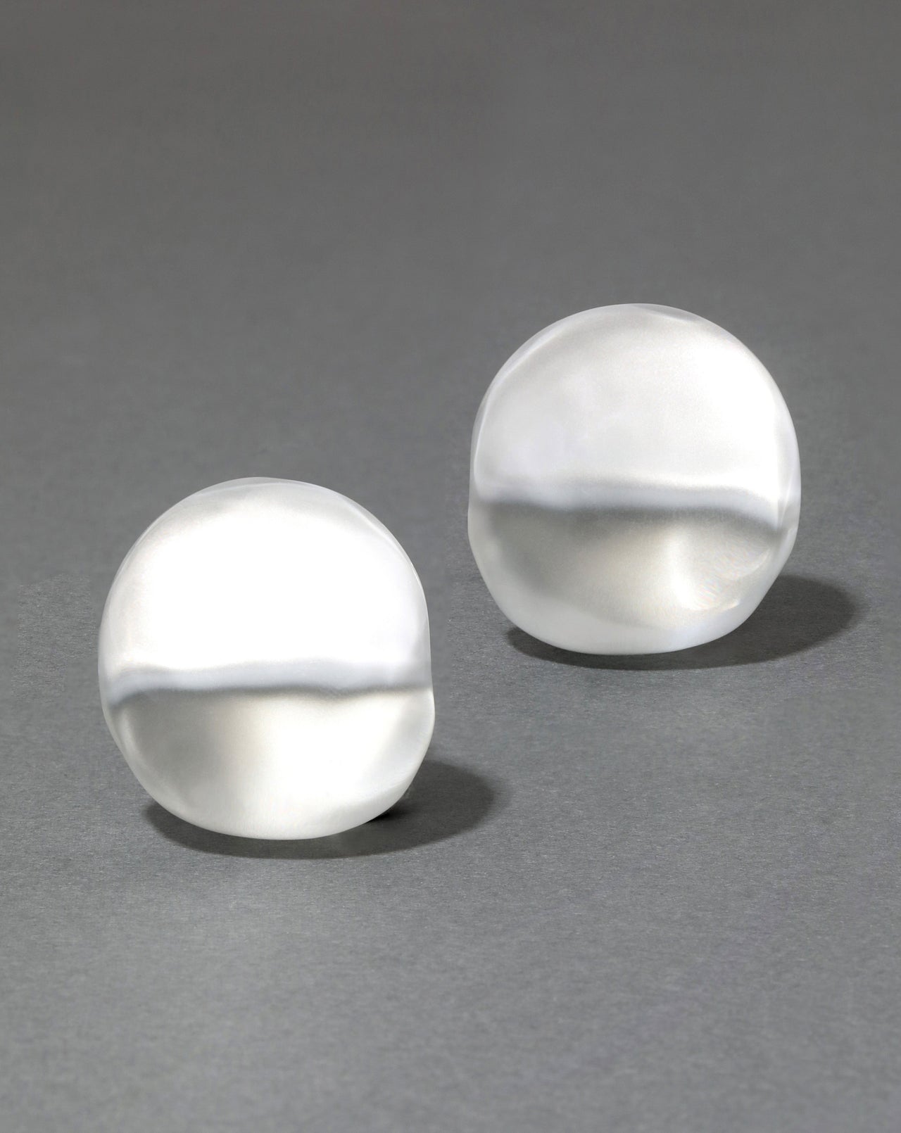 Liquid Lucite Orb Clip Earring- Polished Silver - Photo 2