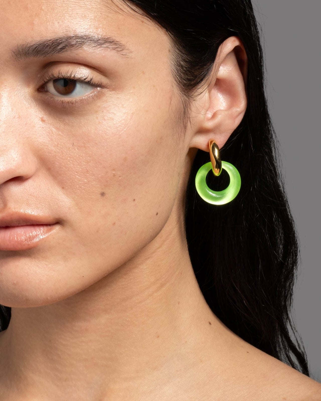 Luminous Lucite Door Knocker Earring- Neon Green - Photo 2