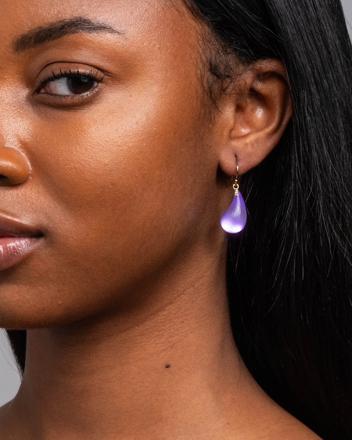 Lucite Dewdrop Earring- Violet - Photo 2