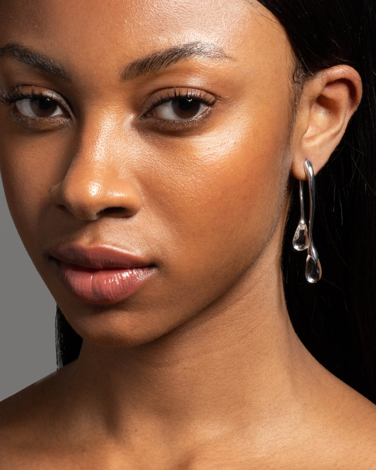 Lucite Silver Front Back Double Drop Earring- Clear - Photo 2