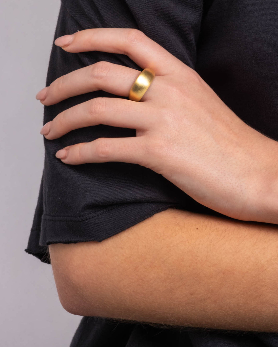 Lucite Tapered Ring- Gold - Photo 2