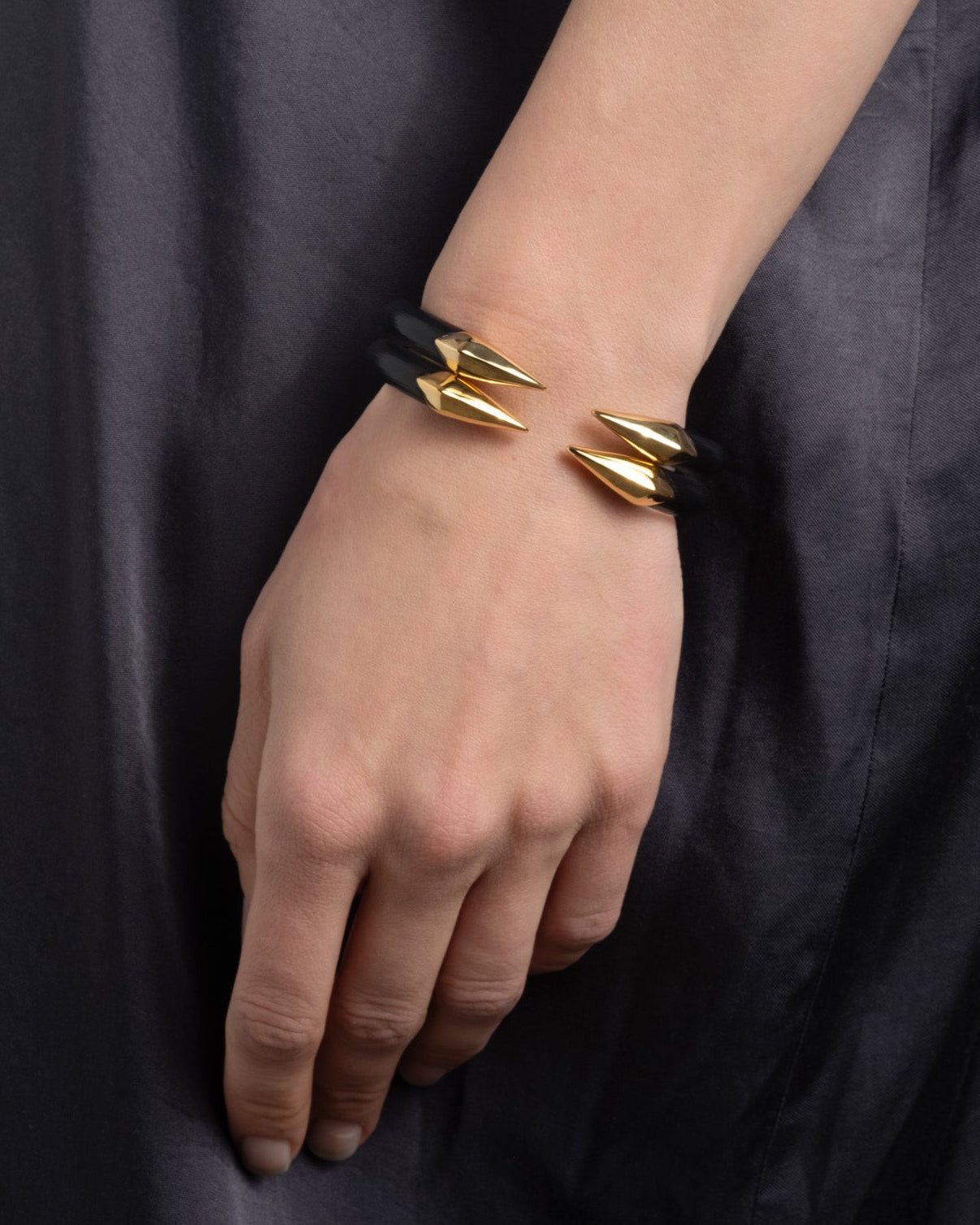 Mirrored Pyramid Lucite Brake Hinge Bracelet- Black - Photo 2