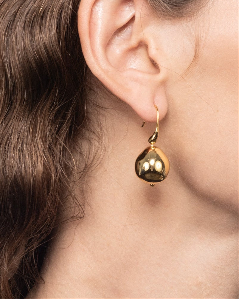 Molten Gold Ball Wire Earring - Photo 2