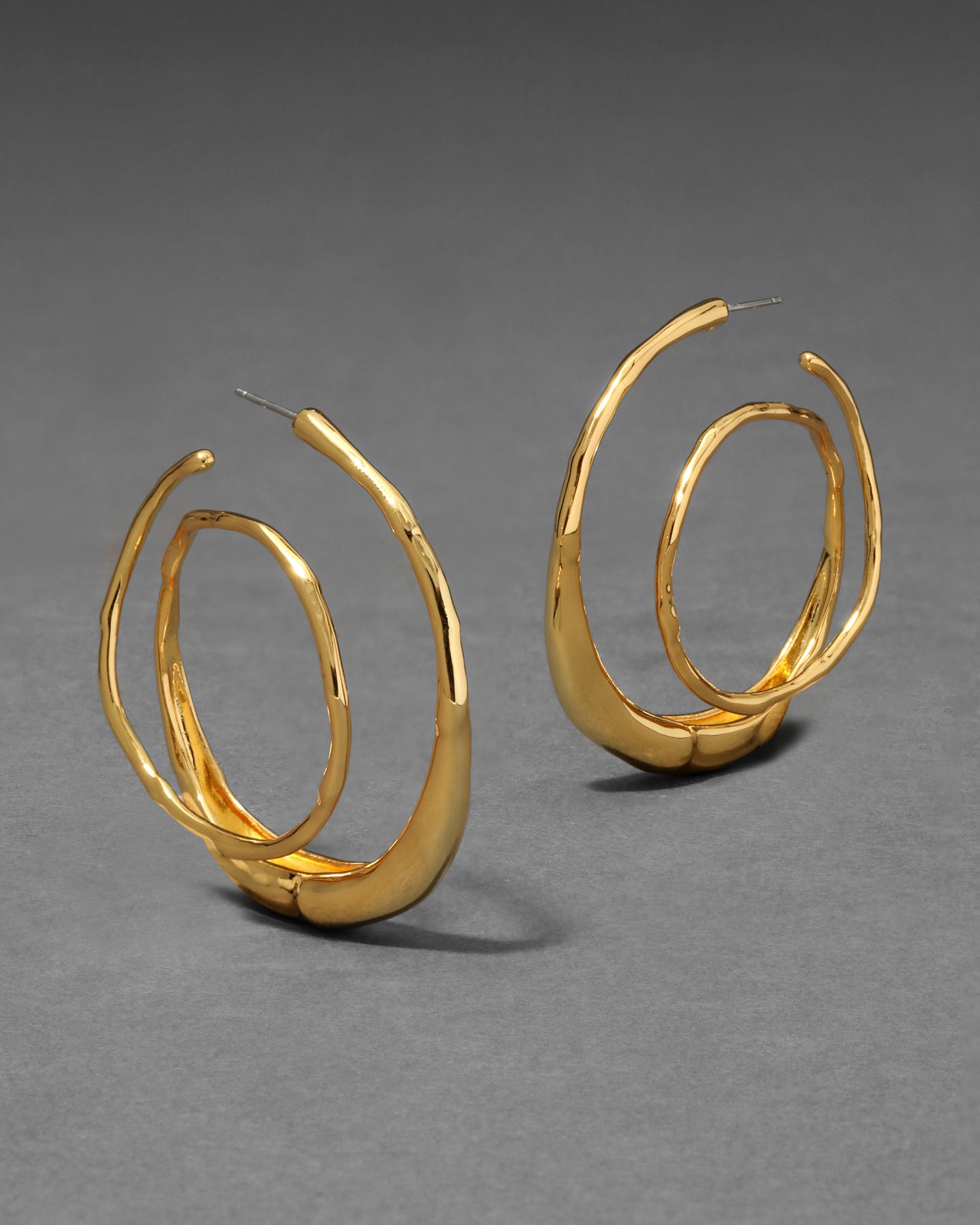 Molten Gold Spiral Hoop Earring - Photo 2