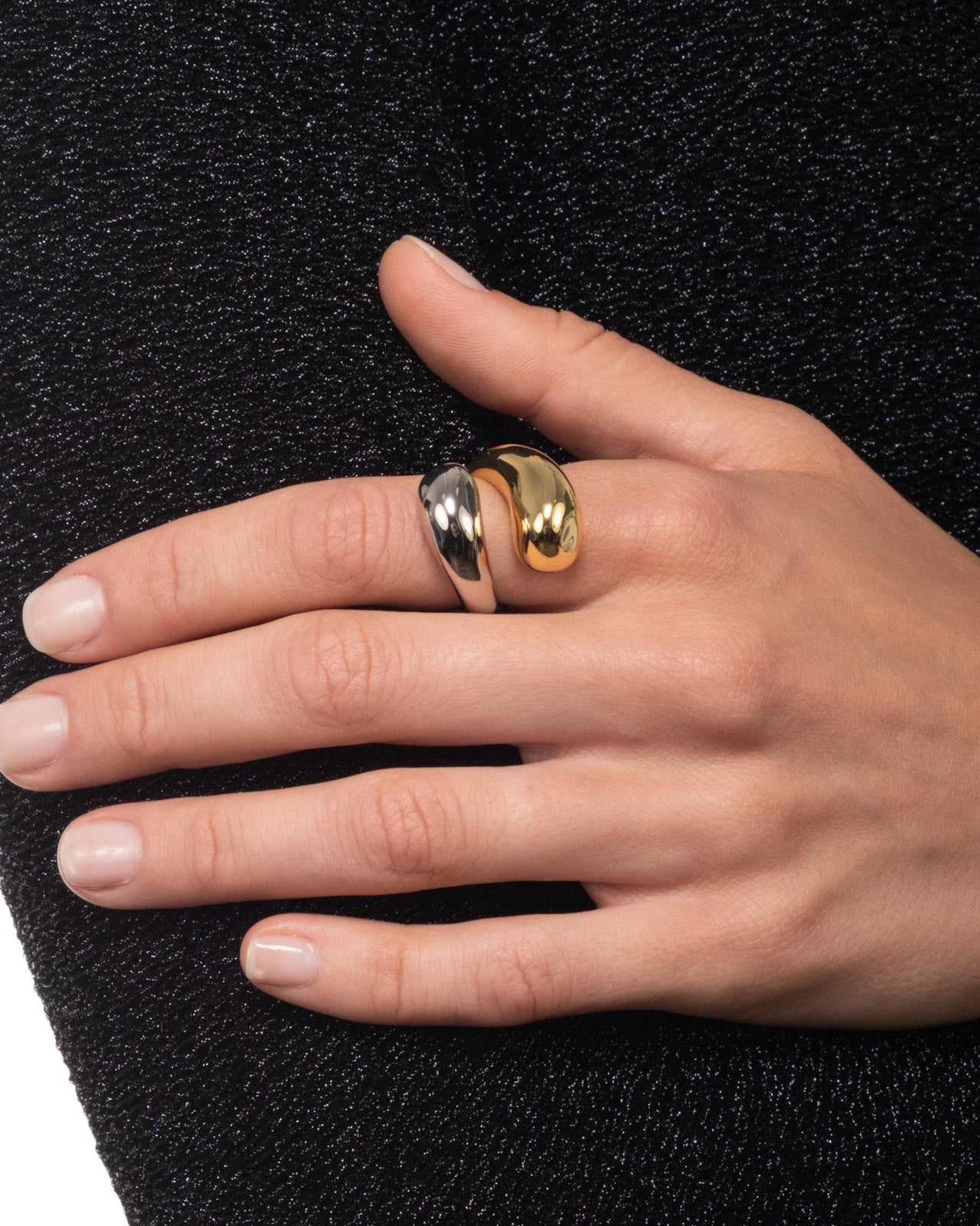 Molten Two-Tone Dome Ring - Photo 2