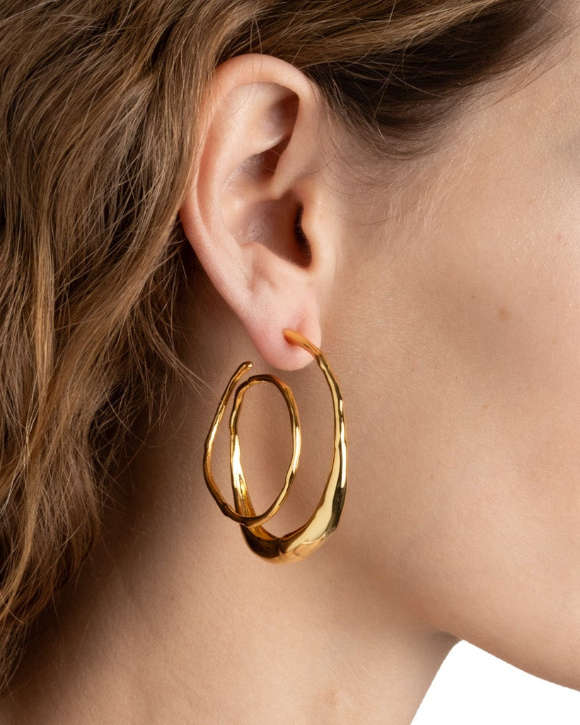 Molten Gold Spiral Hoop Earring - Photo 2