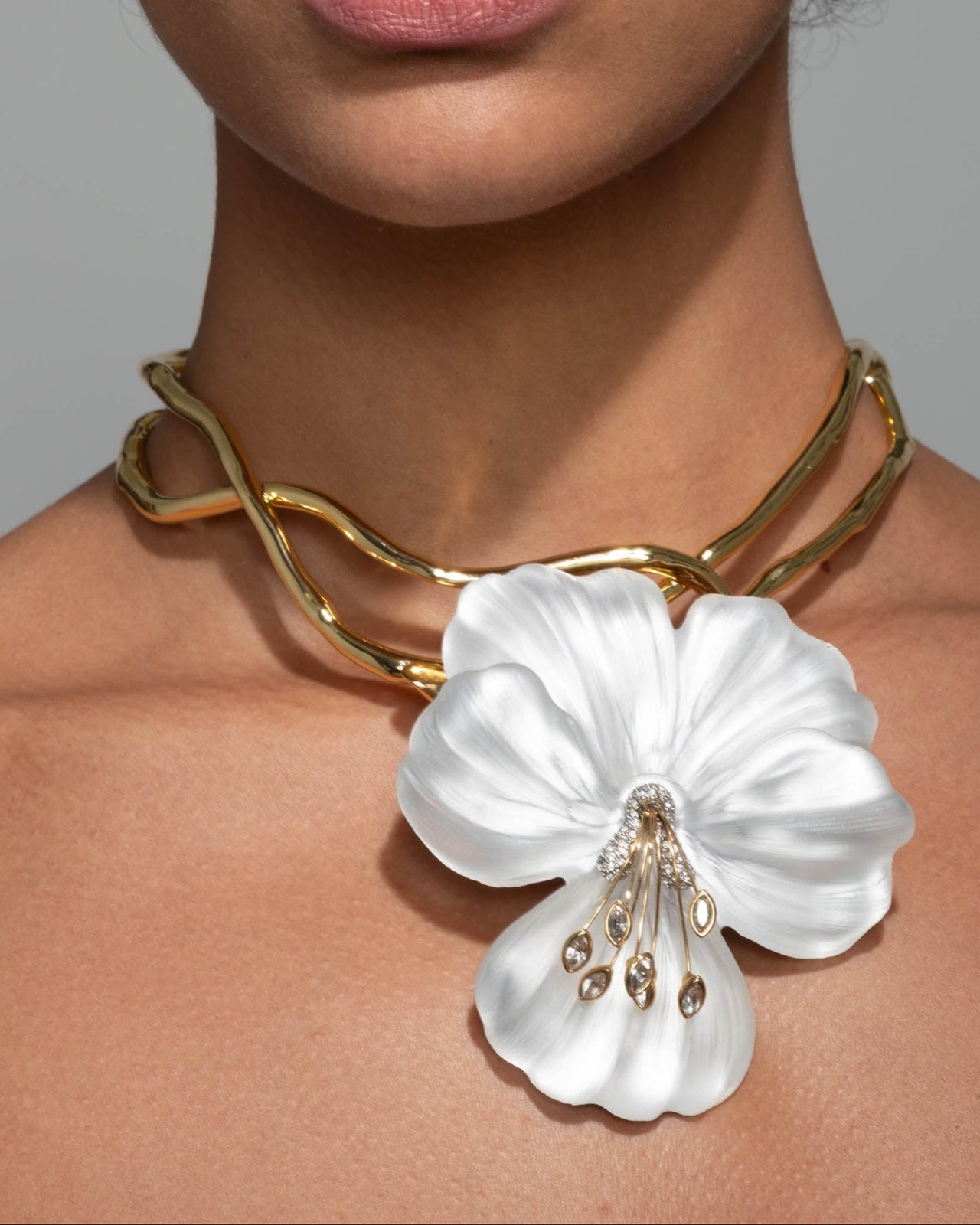 Pansy Lucite Vine Collar- Night Pansy - Photo 2