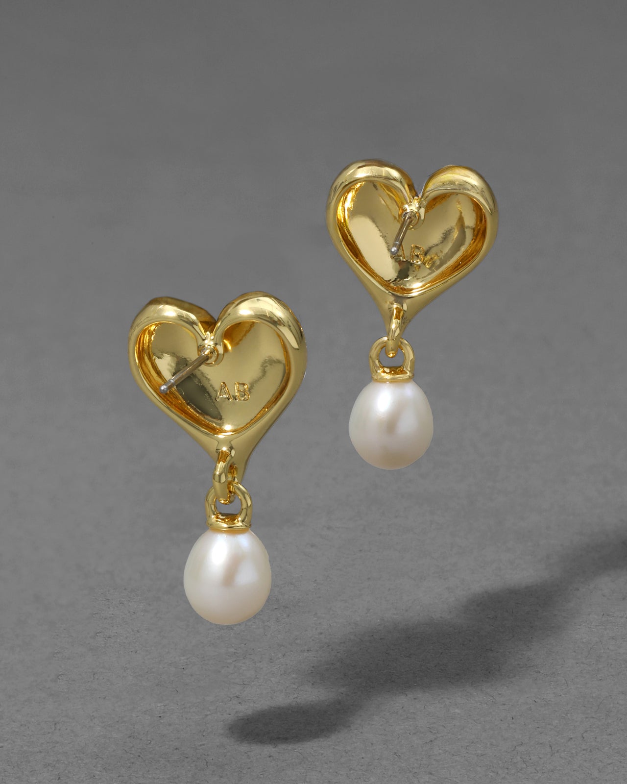 Perla Puffy Heart Drop Earring - Photo 2