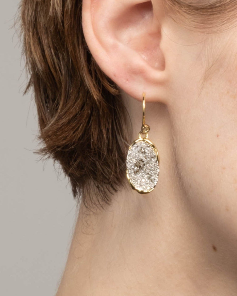 Solanales Crystal Oval Drop Earring - Photo 2