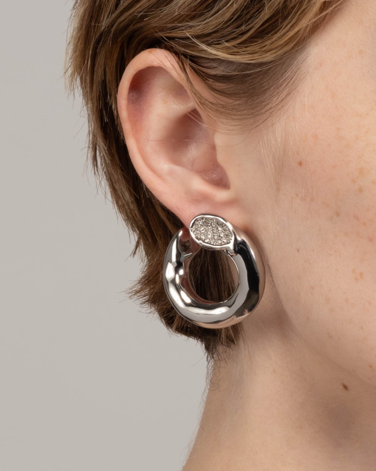 Solanales Front Facing Hoop Earring- Silver - Photo 2