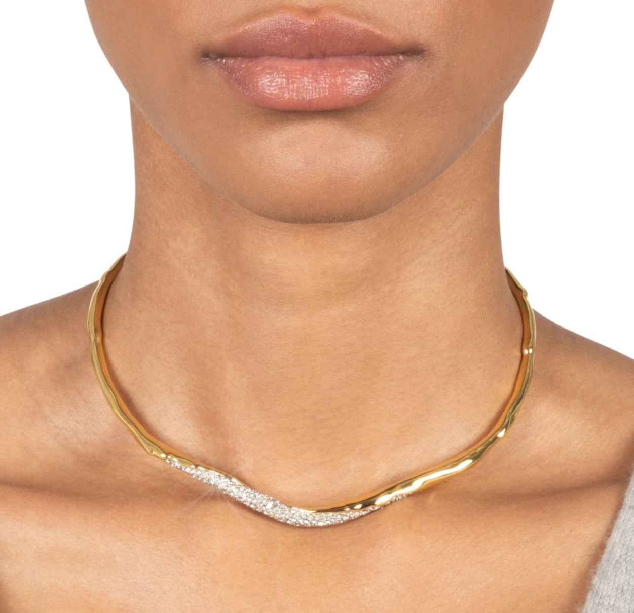 Solanales Gold Crystal Skinny Collar - Photo 2