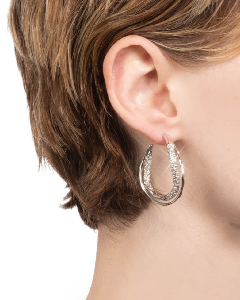 Solanales Silver Crystal Twist Hoop Earring - Photo 2