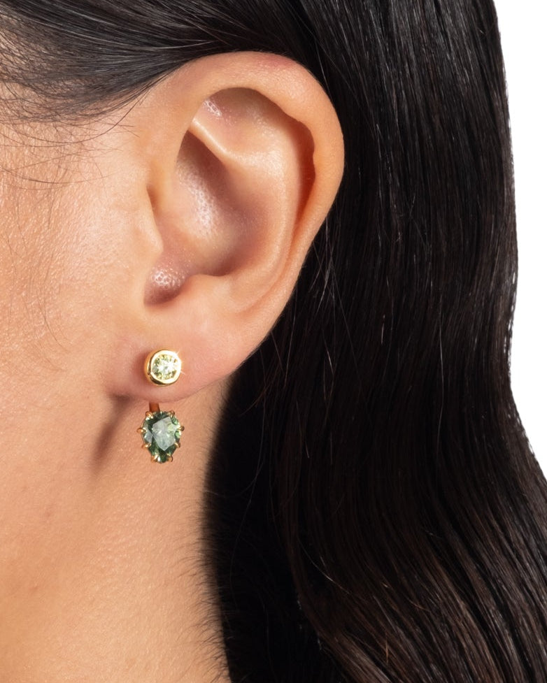 Solaris Vermeil Front Back Earring- Peridot + Emerald Moissanite - Photo 2