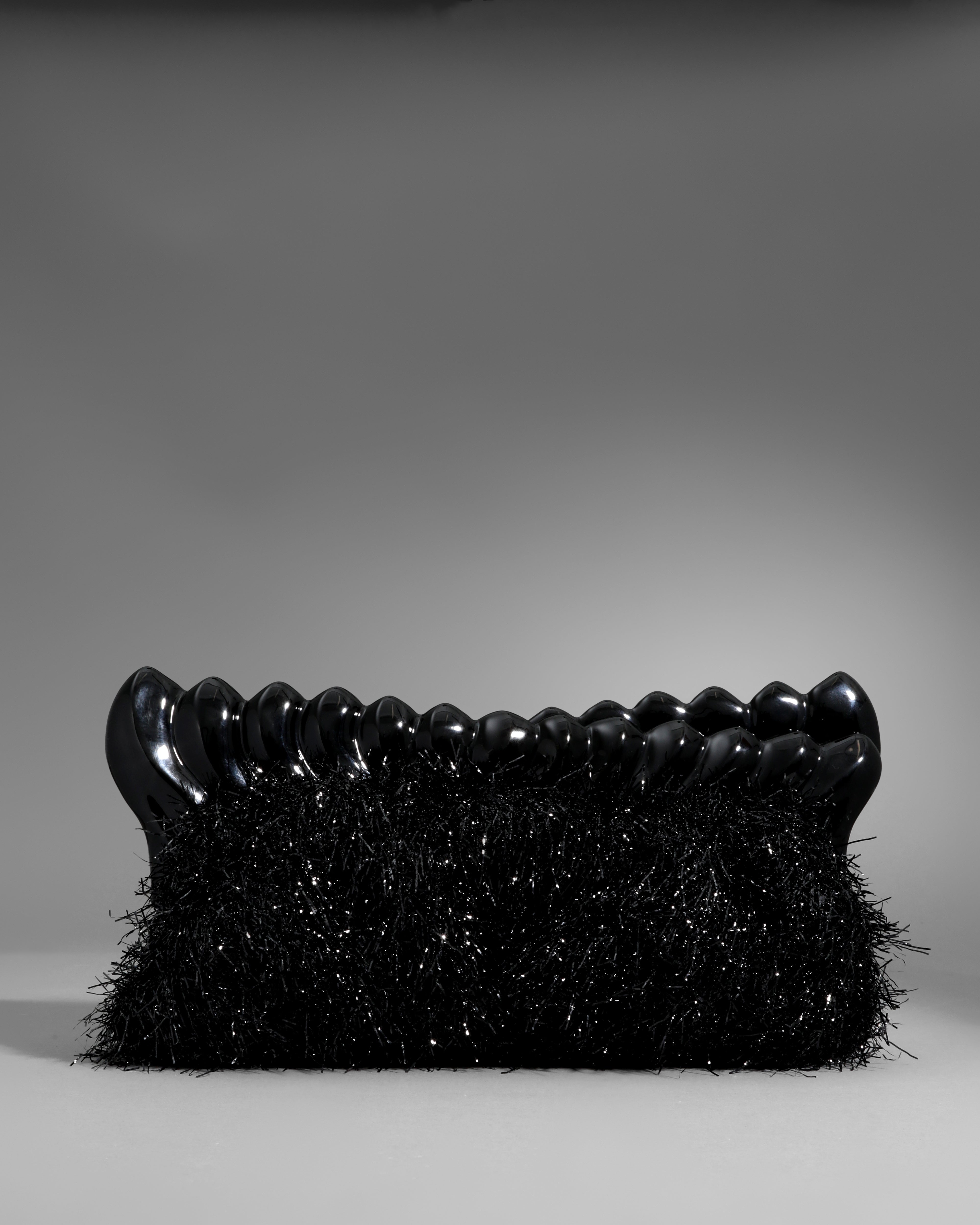 Pouf Clutch