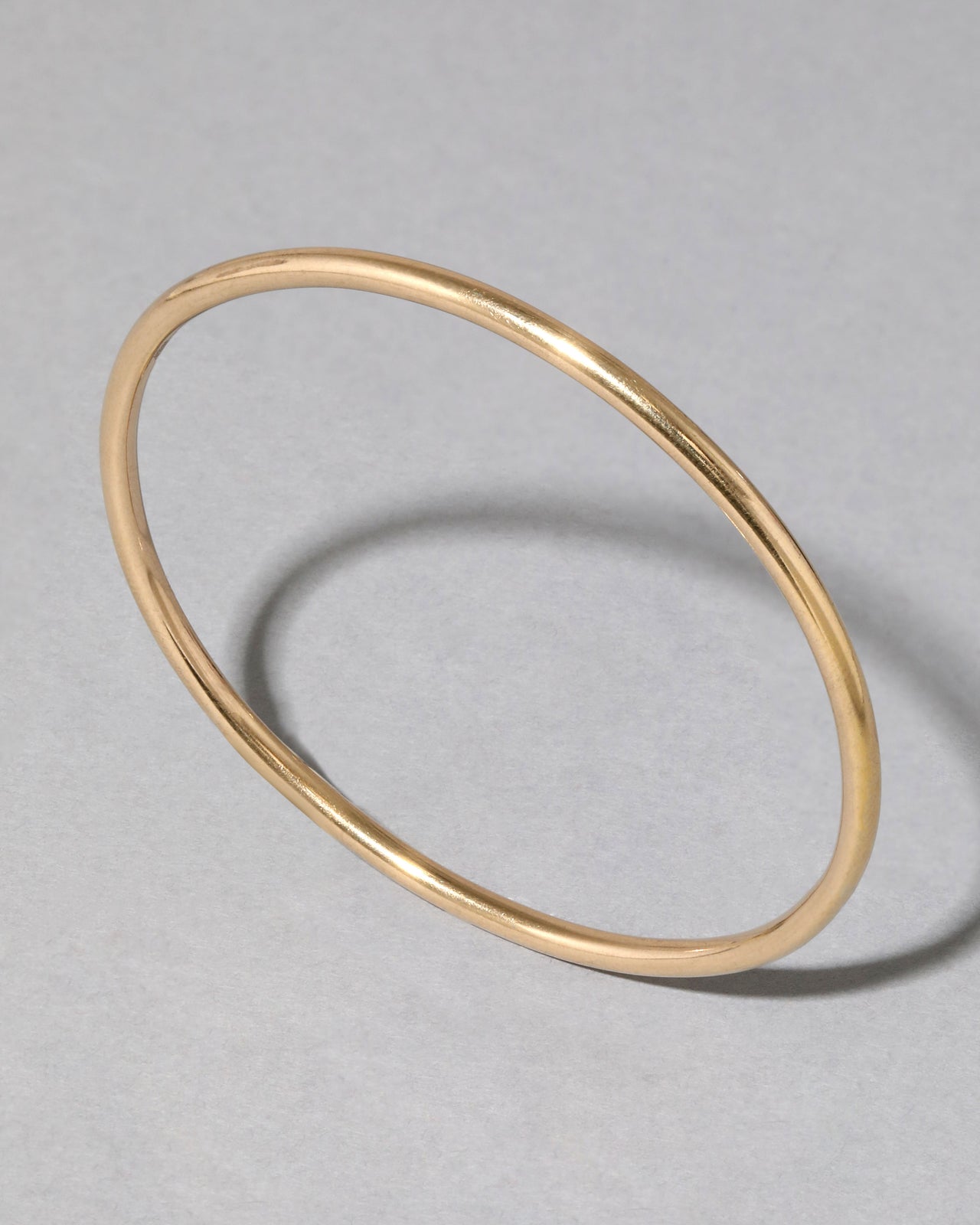 Vintage 14k Gold Handmade Solid Bangle Bracelet - Photo 2