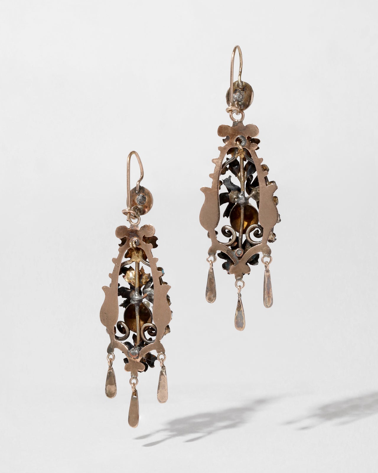 Antique 1800s 8k Gold & Sterling Silver Birds Nest with Persian Turquoise & Natural Pearl Wire Earring - Photo 2