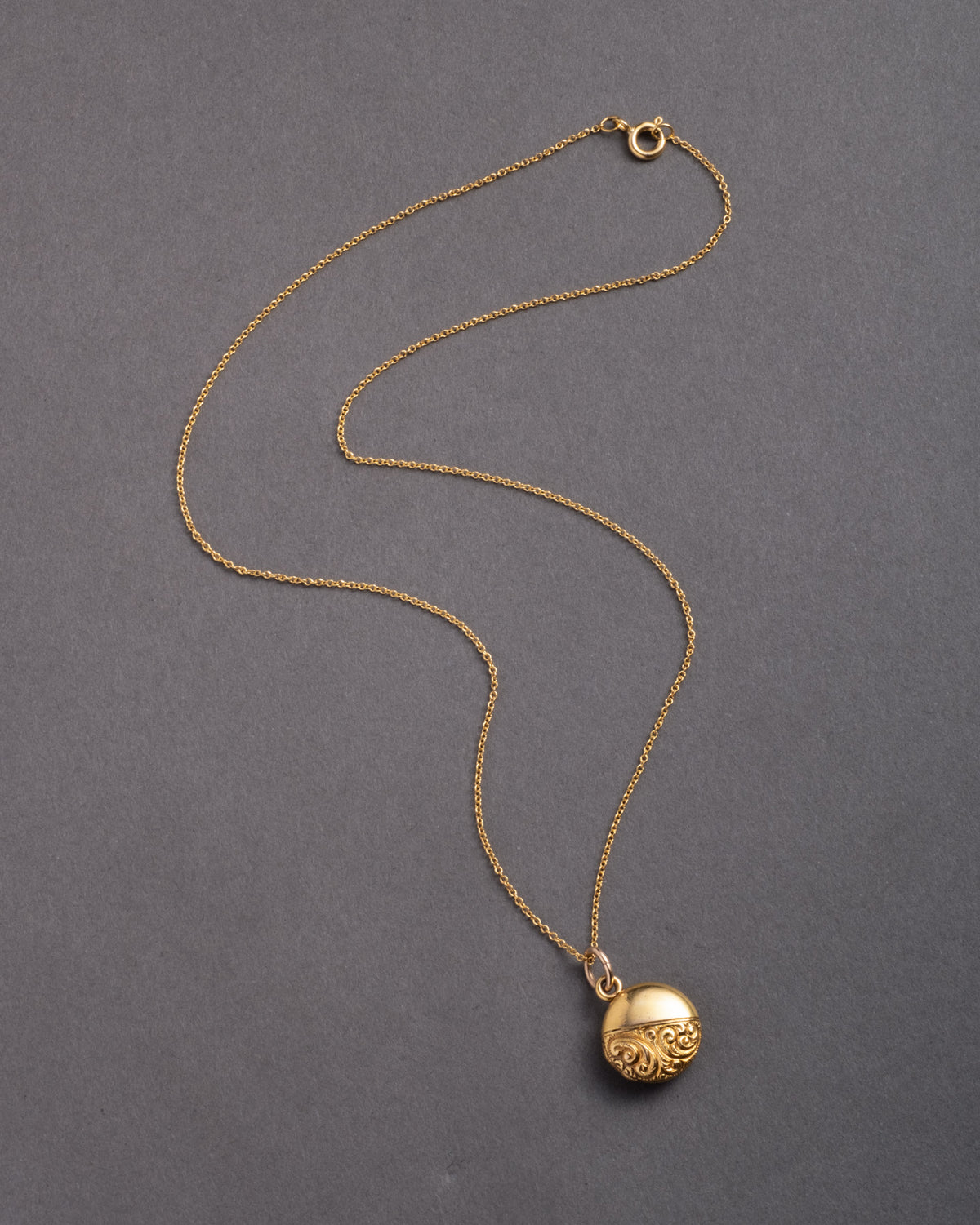 Antique Victorian 1800s 14k Gold Petite Handmade Locket Pendant Necklace - Photo 2