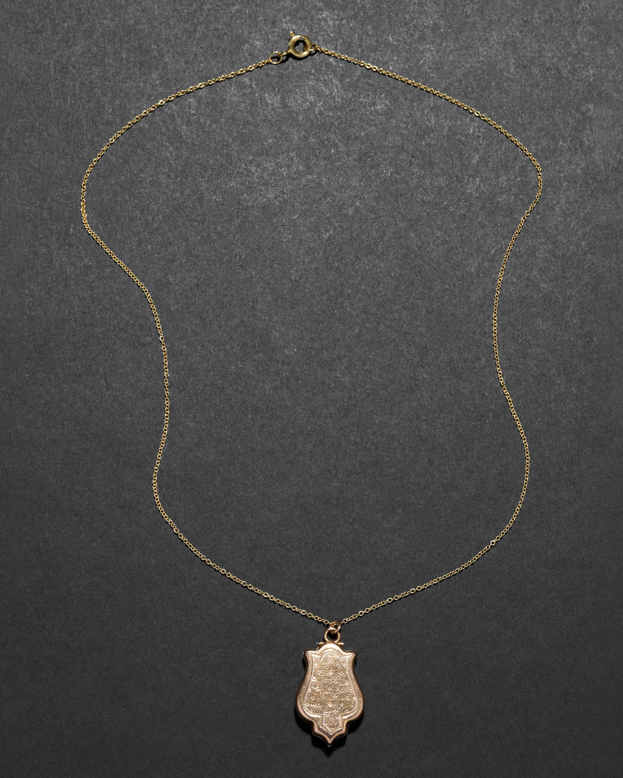 Antique 1910s 14k Gold Hand Etched Unique Shape Locket Pendant Necklace - Photo 2