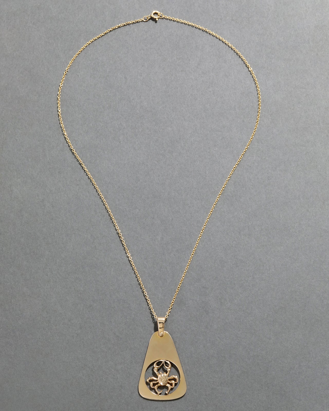 Vintage 1970s 14k Gold Cancer Zodiac Pendant Necklace - Photo 2