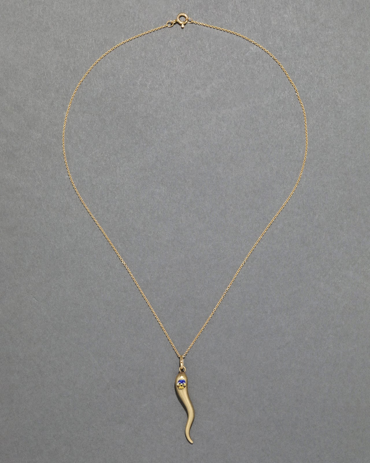 Antique Early 1900s 14k Gold Italian Horn with Enamel Pansy Pendant Necklace - Photo 2