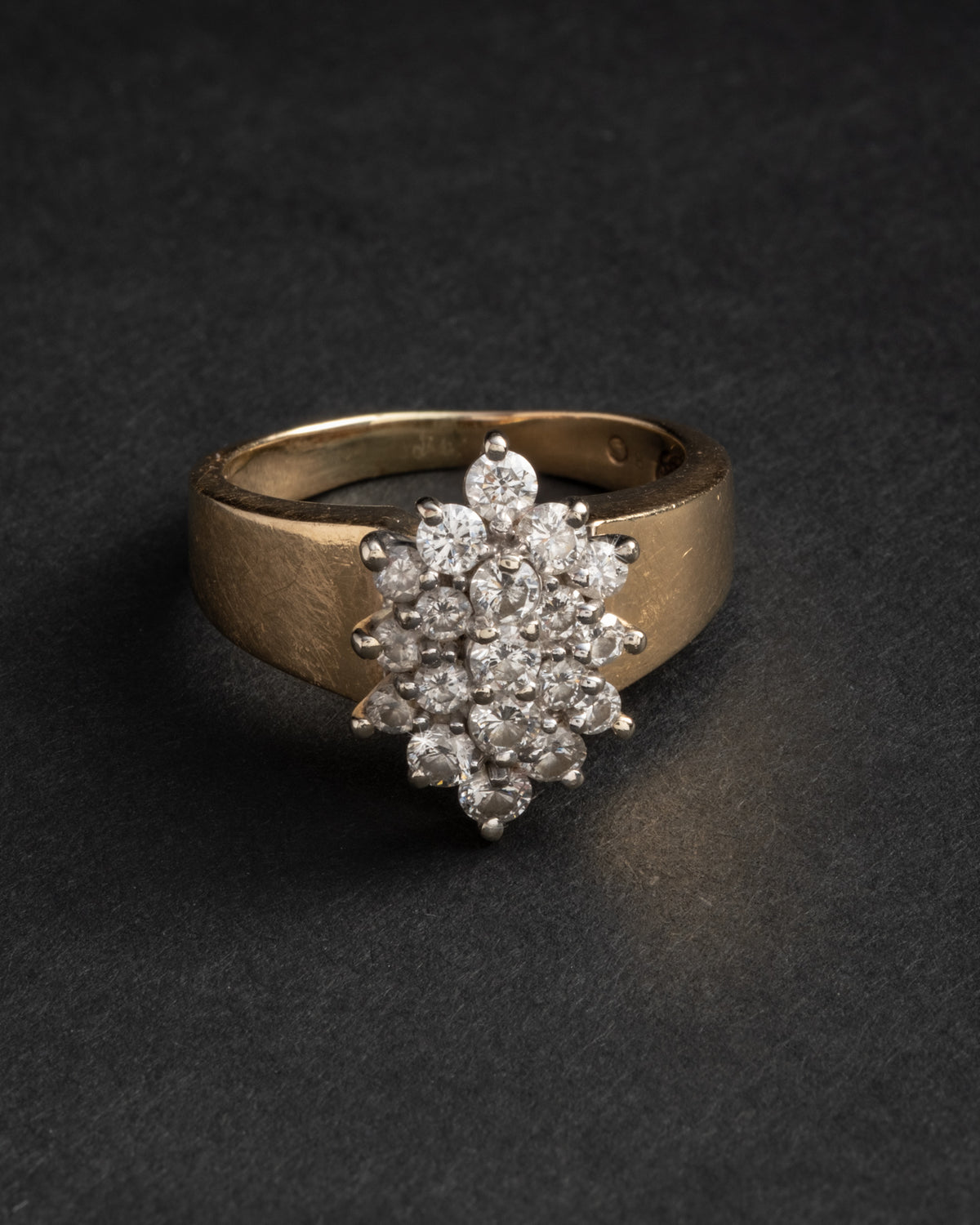Vintage 1960s 14k Yellow & White Gold Natural Diamond Ring - Photo 2