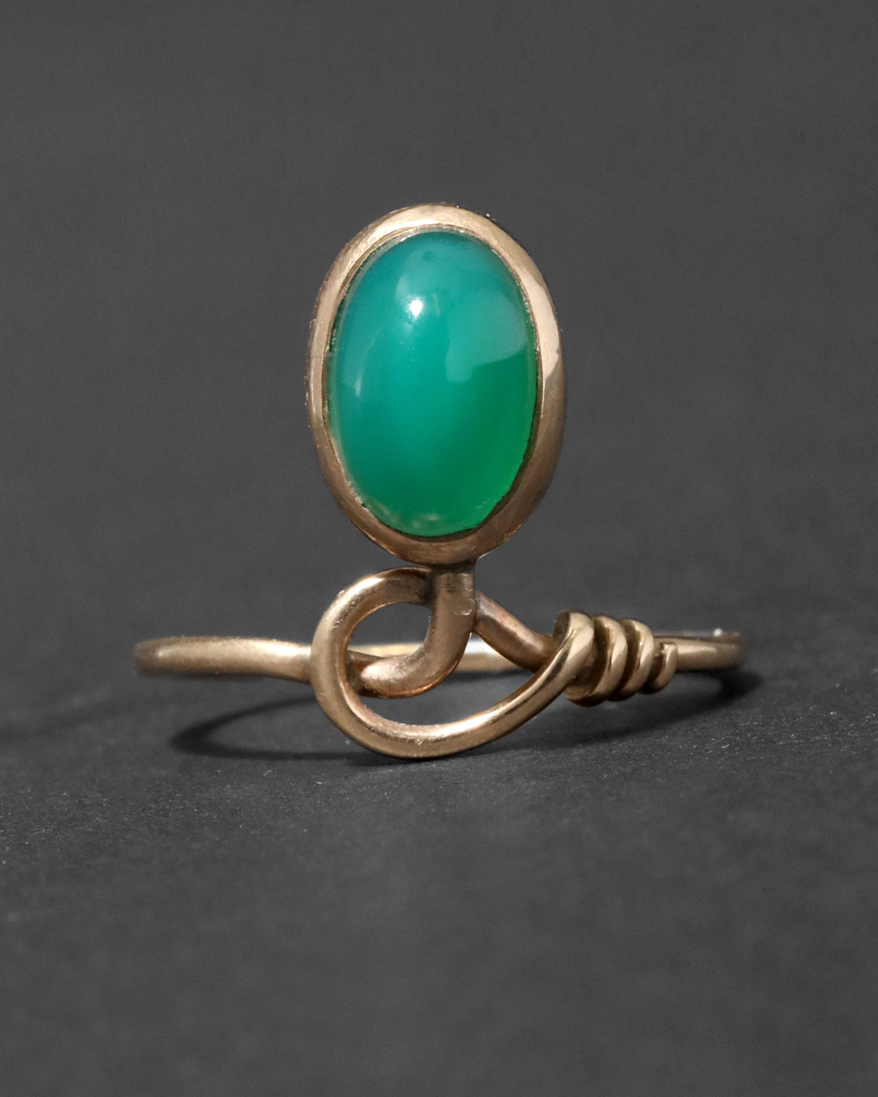Antique 1910s 14k Gold Set with Chrysoprase Cabachon Czarist Ring - Photo 2